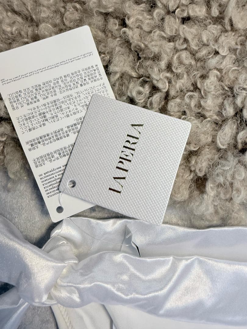 La Perla　ラペルラ　高級ビキニ上下セット　スパンコール刺繍未使用タグ付き