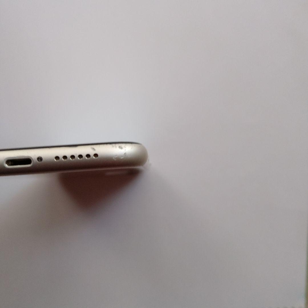 Apple iPhone 11 128GB ホワイト SIMフリー 80%