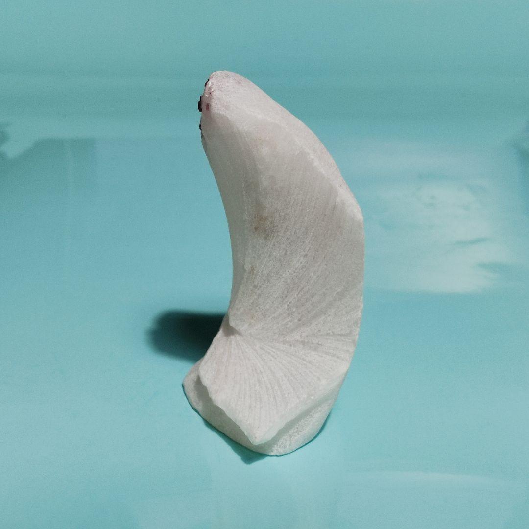 パワーストーン　天然石　大理石中のスピネル　原石　250g　No.30