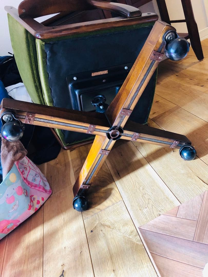 カリモク　ビンテージ　アンティーク　グリーンベルベット回転式デスクチェア