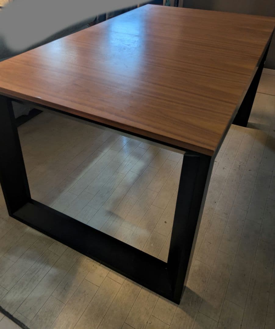 アルモニア　ダイニングテーブル（送料込）