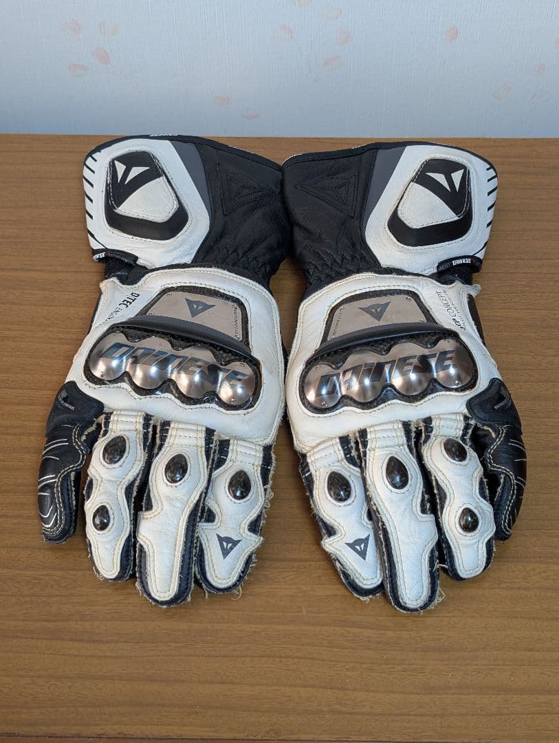 みーちゃん品　ダイネーゼ　フルメタルグローブ