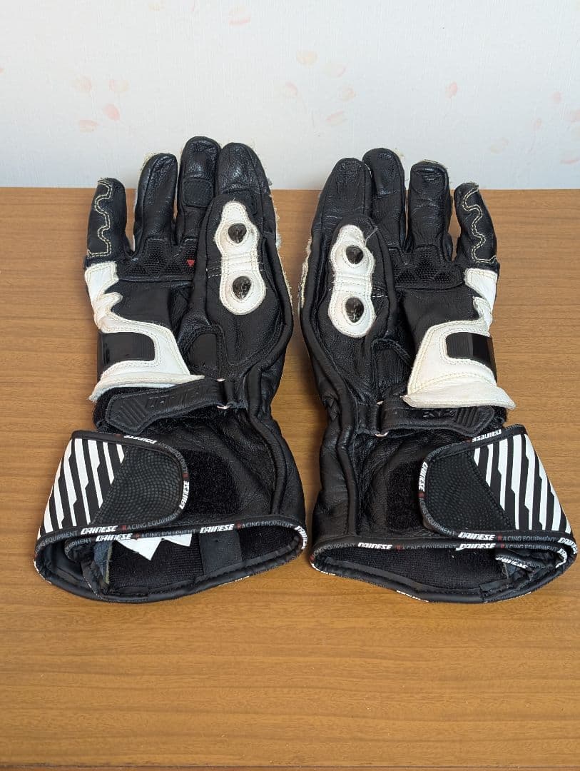 みーちゃん品　ダイネーゼ　フルメタルグローブ