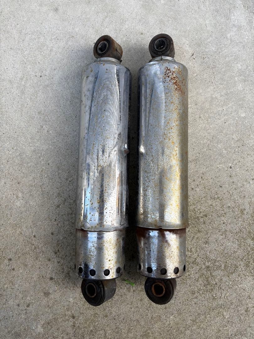 ハーレーダビッドソン　ショベルヘッド　フルカバーリアサス