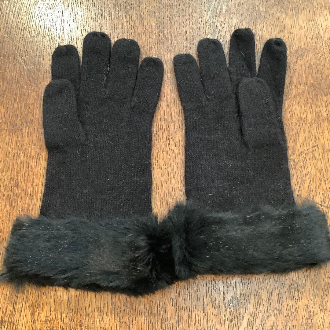 ✨未使用✨FENDI フェンディ　ニットグローブ　手袋