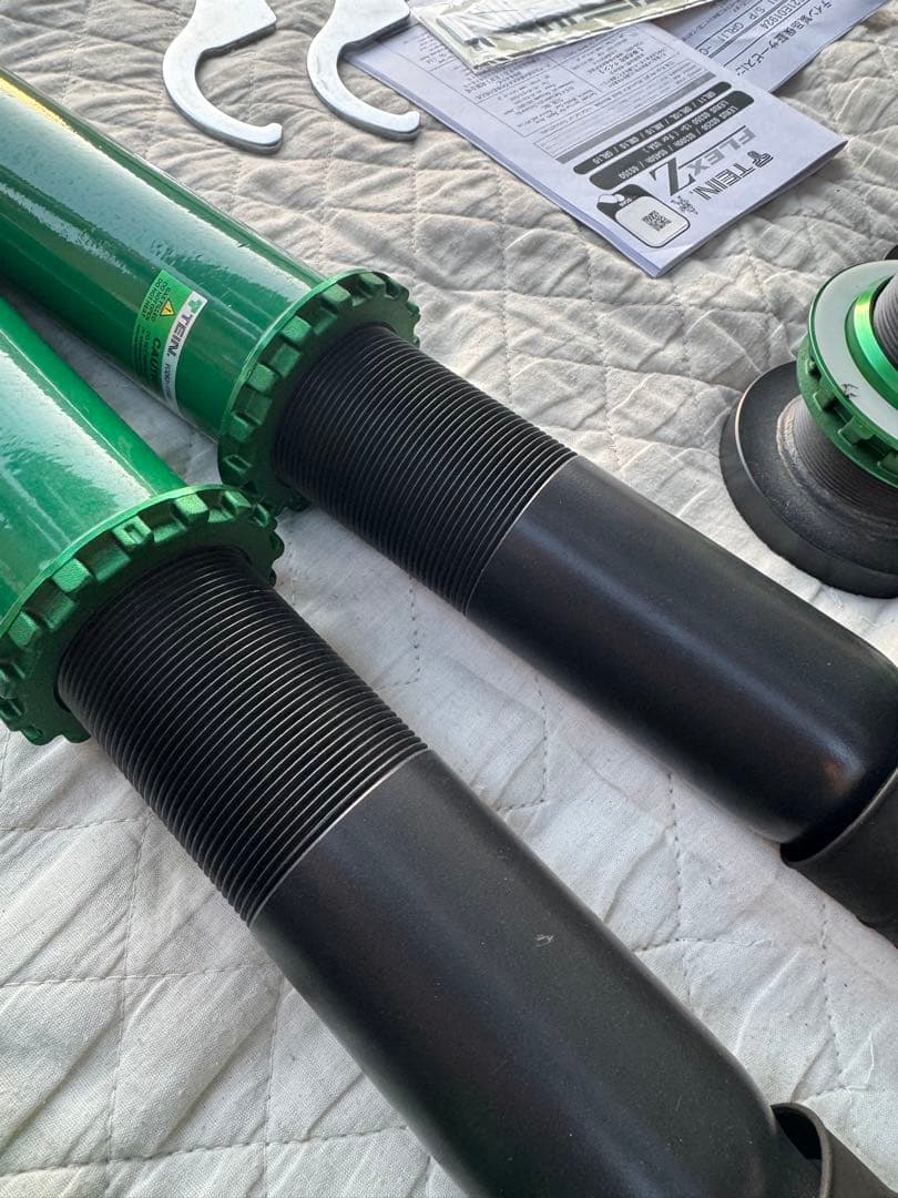 ほぼ新品 TEIN 車高調 レクサス GS300h AWL10