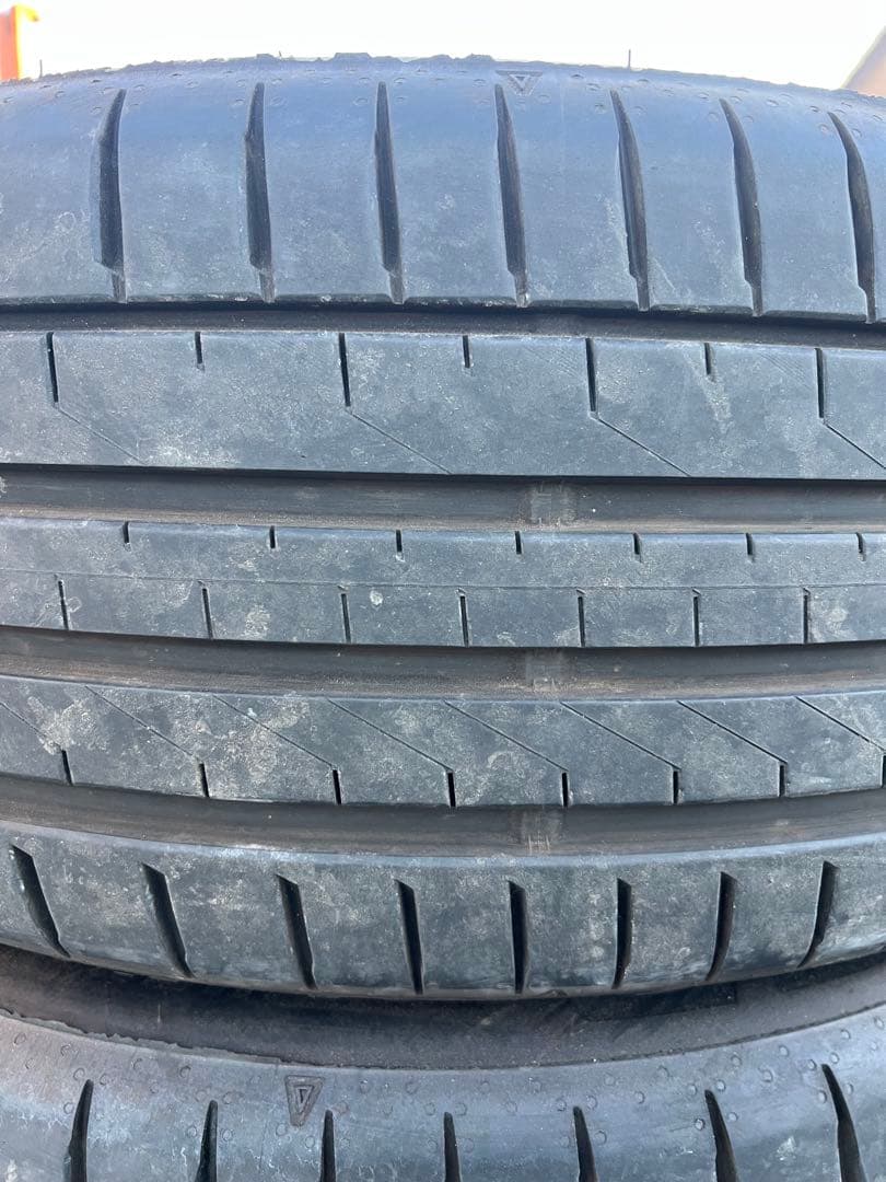 無限NR 18インチ 7.5J＋55 5穴 PCD114.3 225/45R18