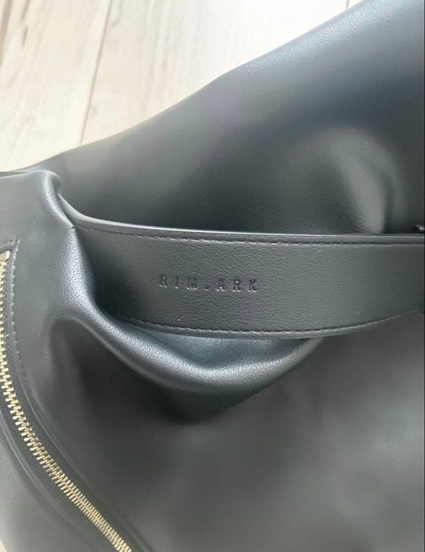 RIM.ARK フェイクレザーバッグ