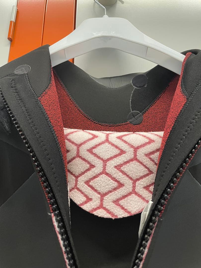 【新品•未試着•タグ付】ROXY ロキシー セミドライ 4/3㍉ Lサイズ