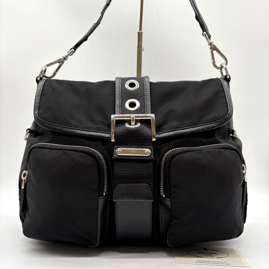 【極美品】PRADA ショルダーバッグ 三角ロゴプレート ナイロン サフィアーノ