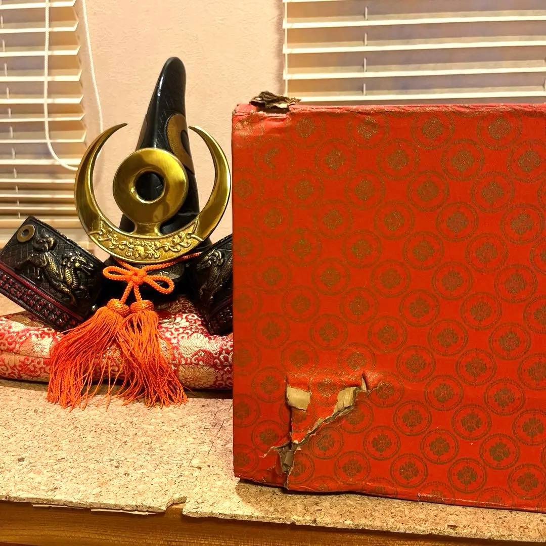 兜　鋳物　加藤清正公　端午の節句　座布団付き