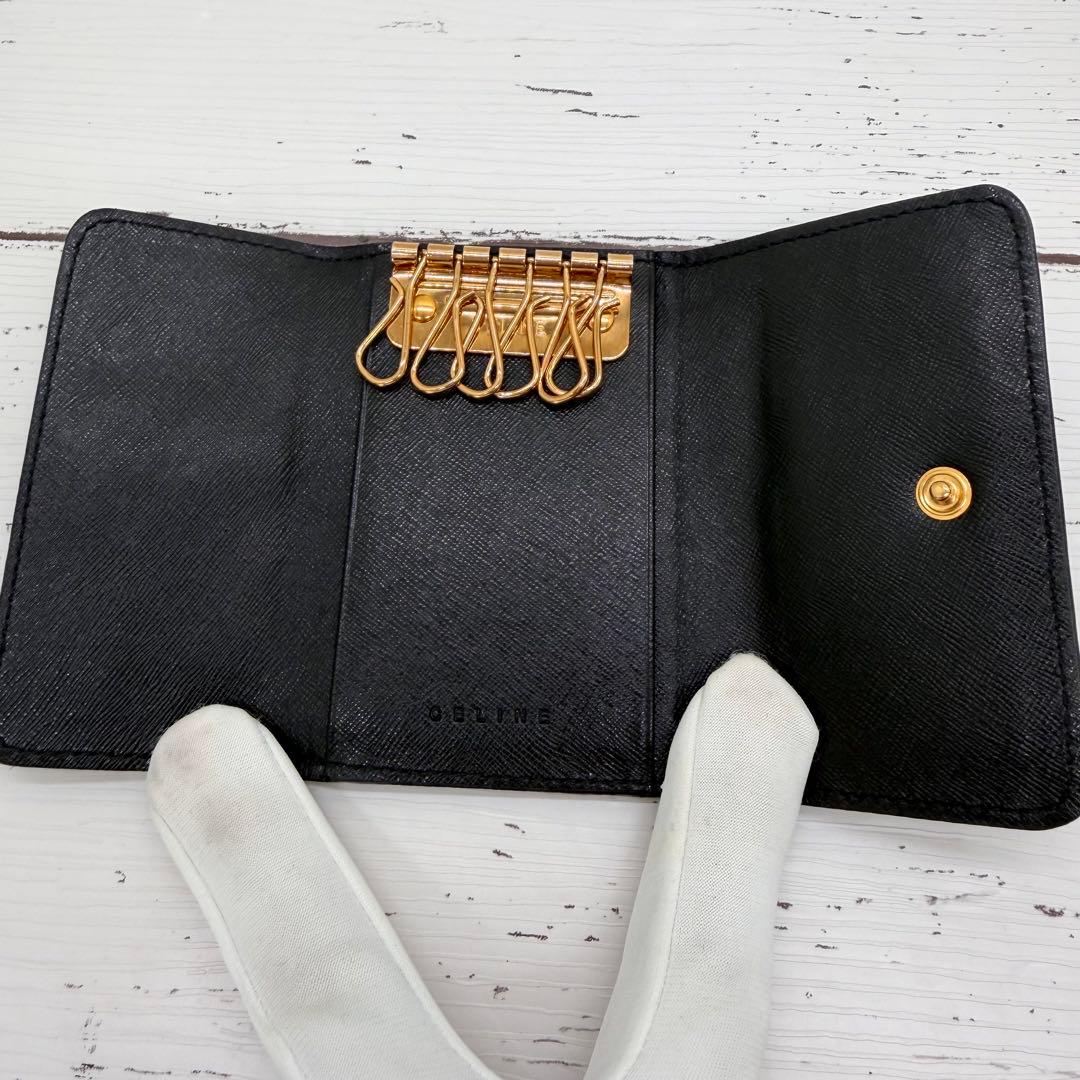美品✨　セリーヌ　キーケース　6連　レザー　黒マカダム柄