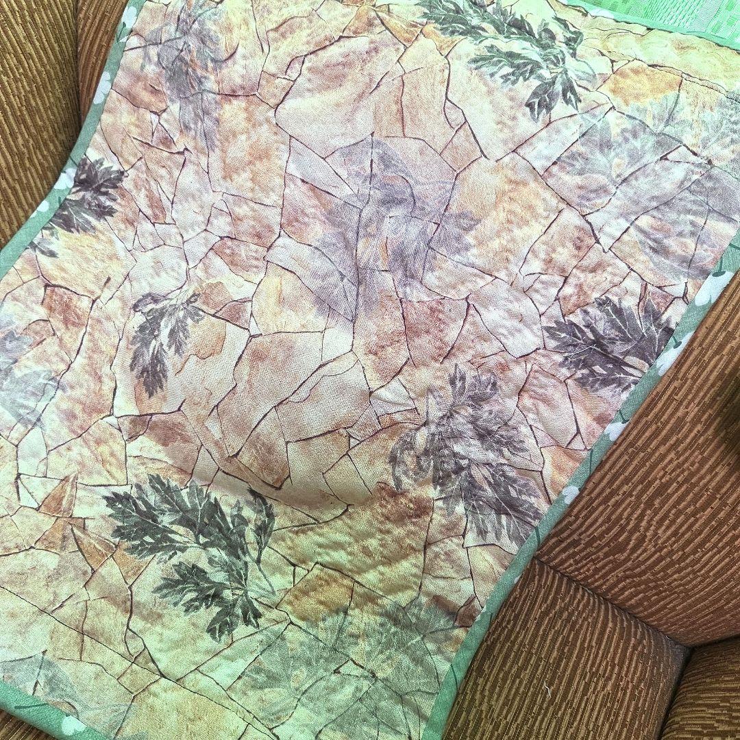 ハンドメイド　パッチワーク　スーちゃんタペストリー