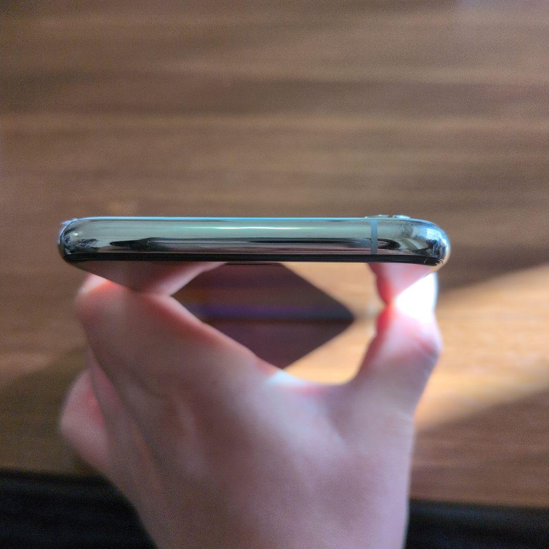 【値下げしました】iPhoneXs シルバー 256G 本体 SIMロック解除済