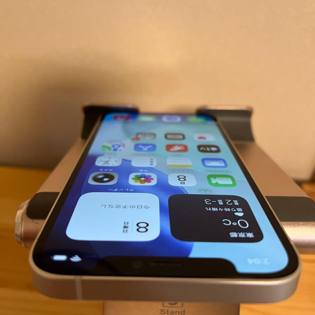 バッテリー新品100%！iPhone12 ホワイト　128GB