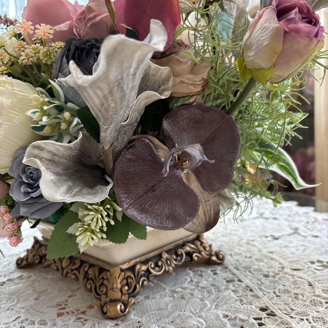 モダンスタイル フラワーアレンジメント シルバーグレー