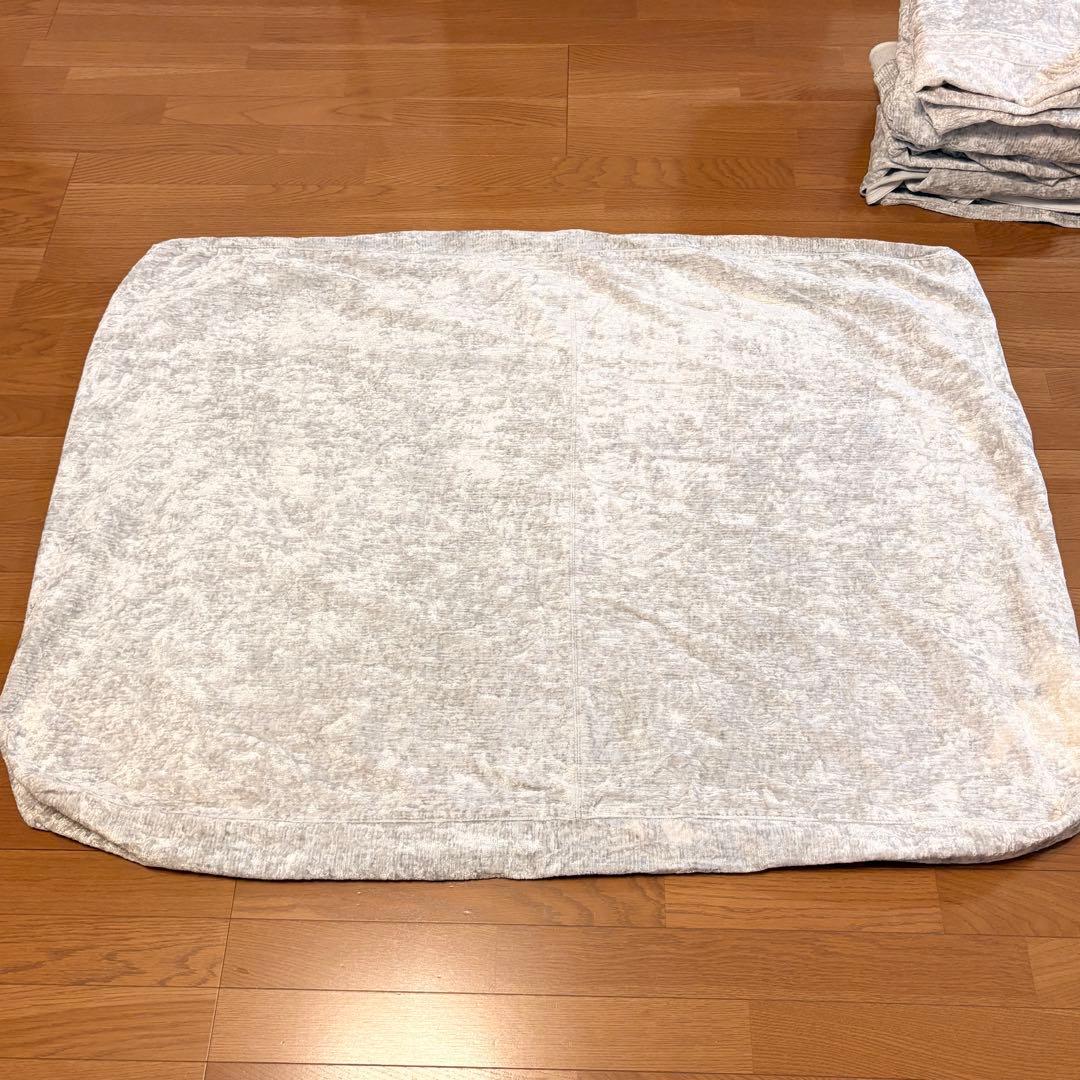 ④TRES THE SOFA 純正替えカバー＋45cmクッション