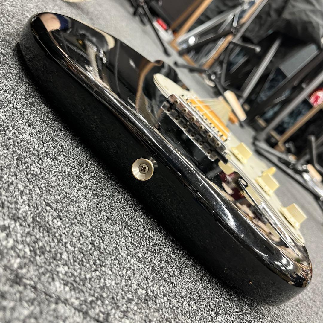 【10915】 FERNANDES 石ロゴ 1弦ビビり未調整の為、特価です。