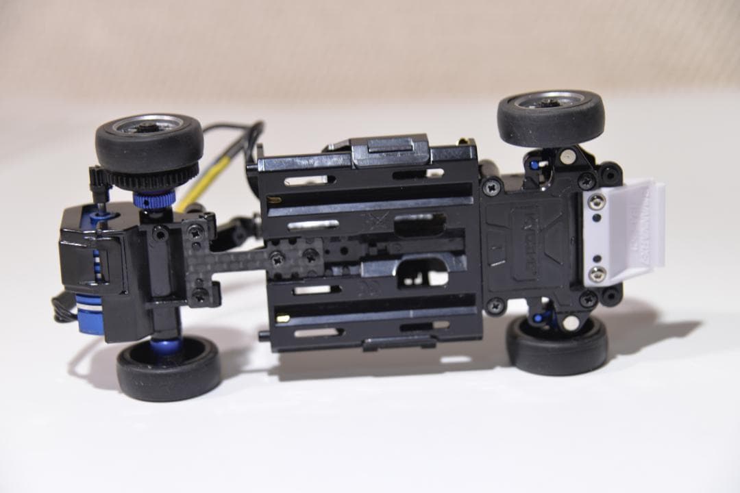 京商ミニッツMR-03MM EVO Audi A8 LMSセット KT-18付