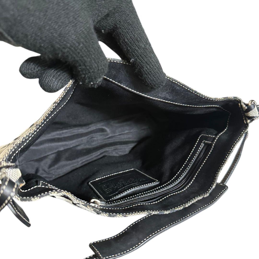 希少✨COACH ワンショルダーバッグ アクセサリーポーチ シグネチャー　肩掛け