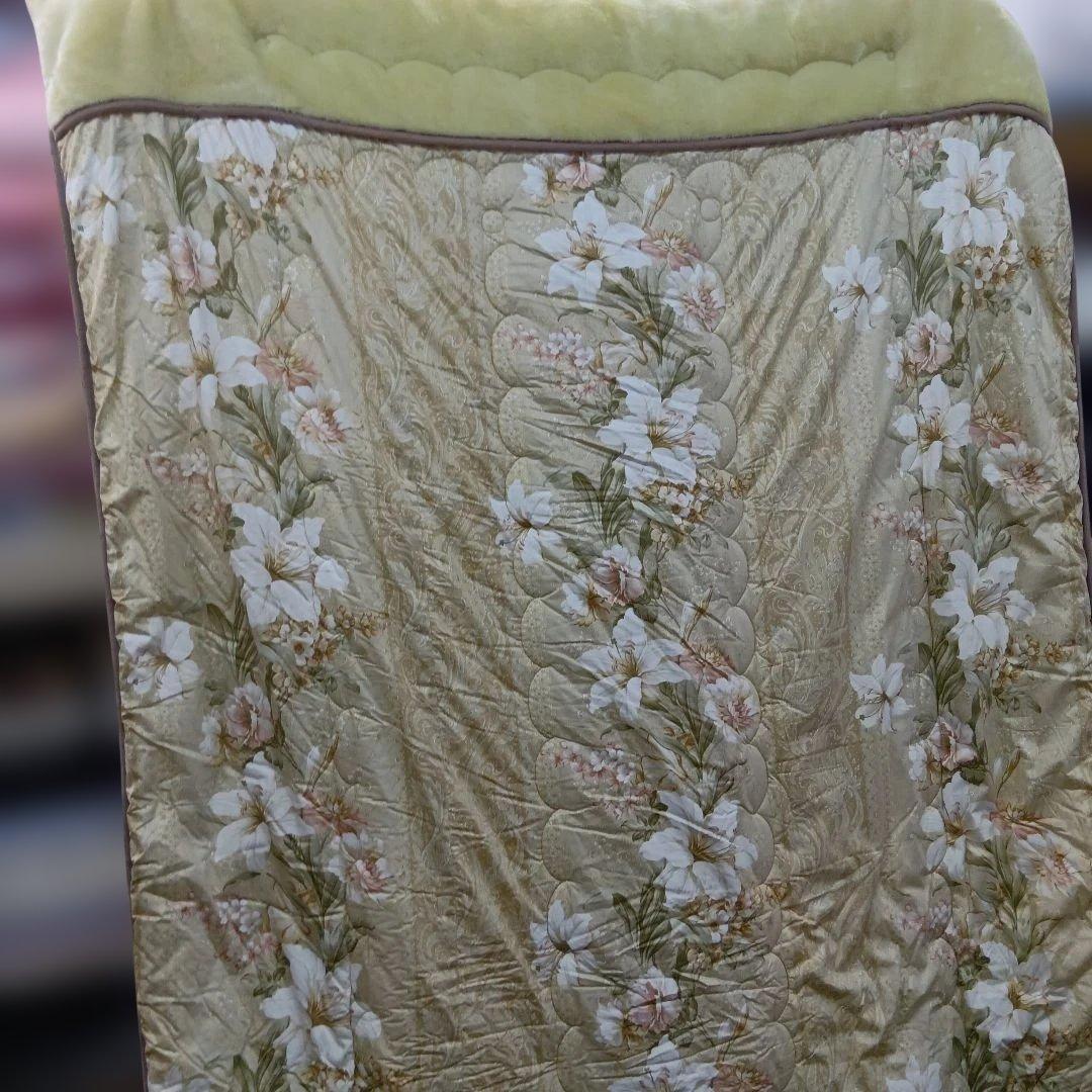 momoさん専用商品　2点セット トルマリン掛+もこもこ敷きパッド