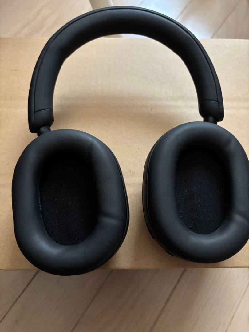 SONY WH-1000XM5 ブラック ノイズキャンセリング ヘッドホン