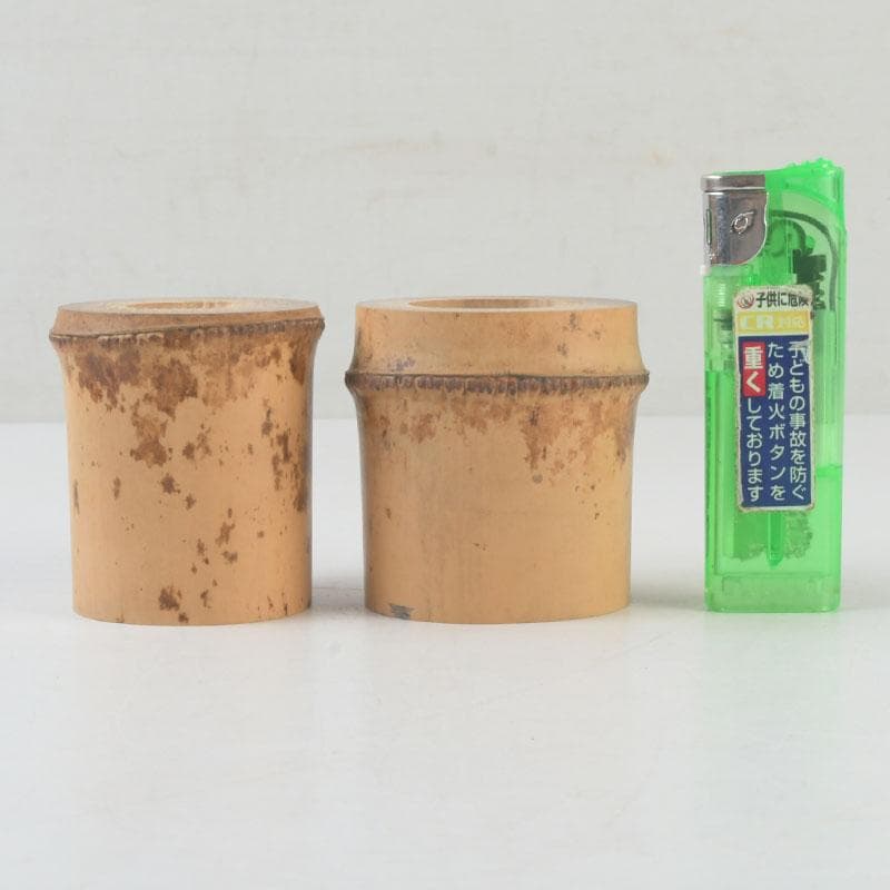 茶道具　竹蓋置　一双　在銘　共箱　V　9866