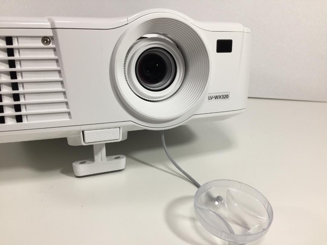 Canonプロジェクター・LV-WX320・使用時間【25h】・3200lm・⑨