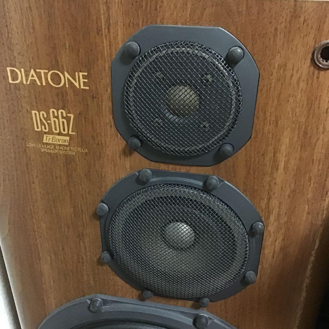 ダイヤトーン　DS-66Z(左)