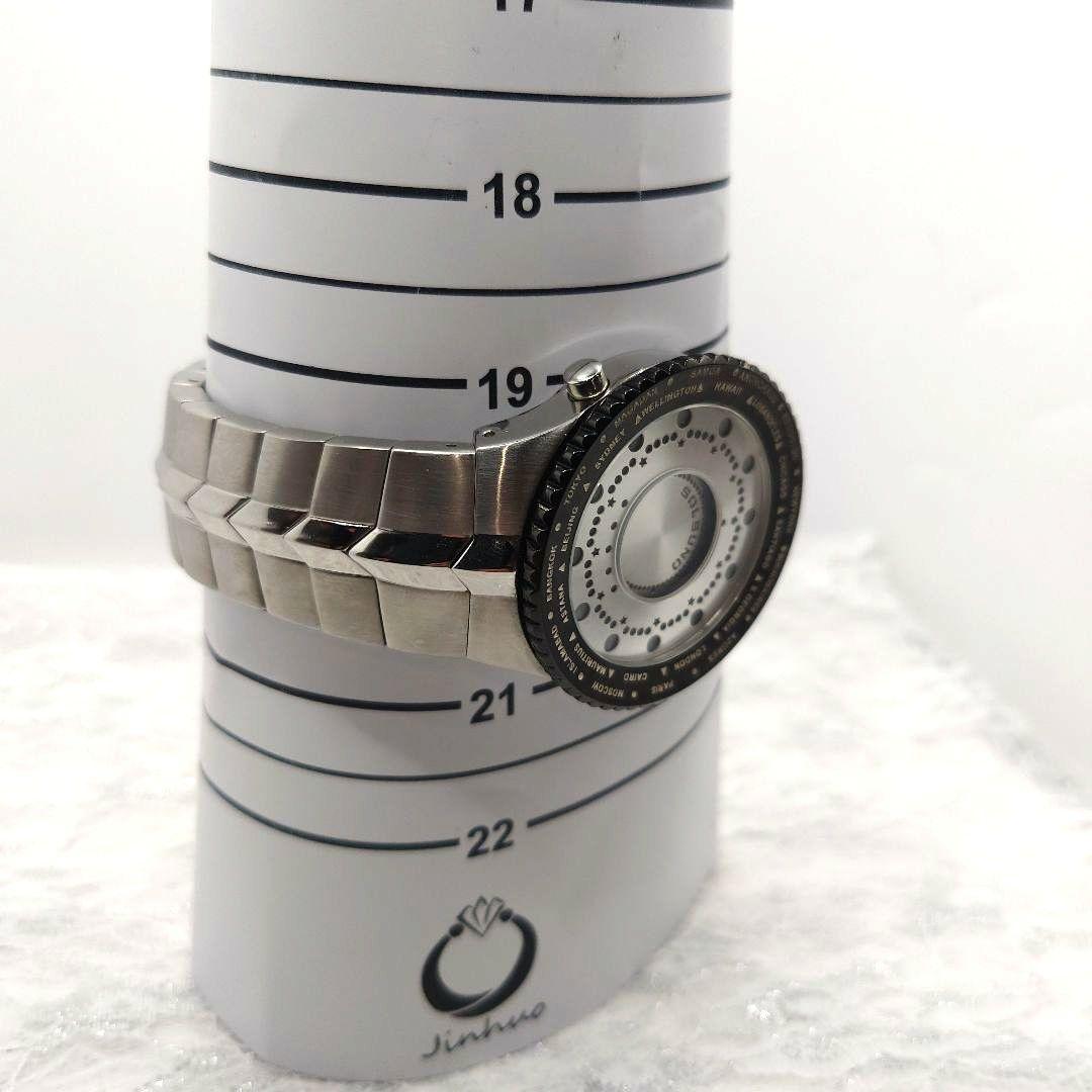 【激レア未使用同様】SOLSUNO SOLW/700R サイバーデザイン腕時計