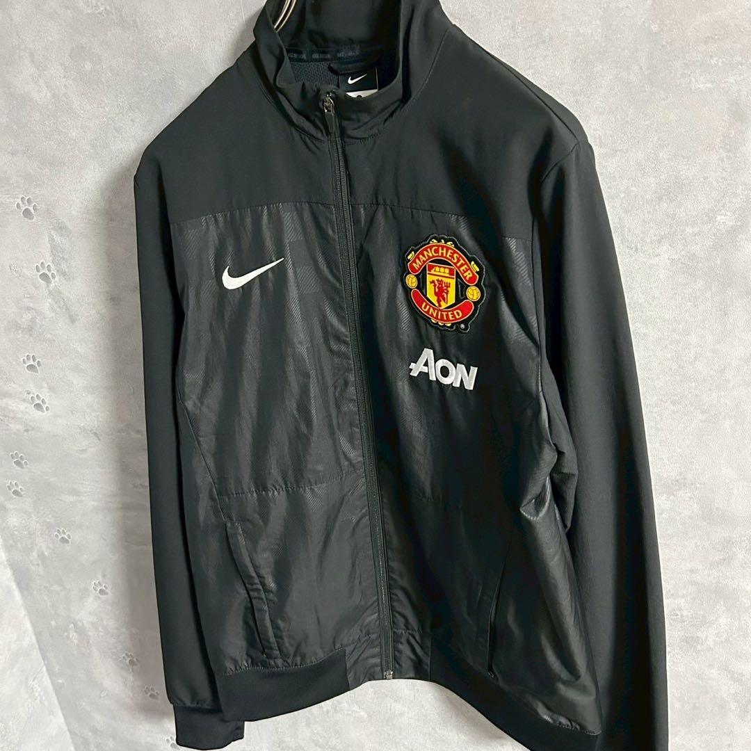 プロフ必読 NIKE マンチェスターユナイテッド アンセムジャケット