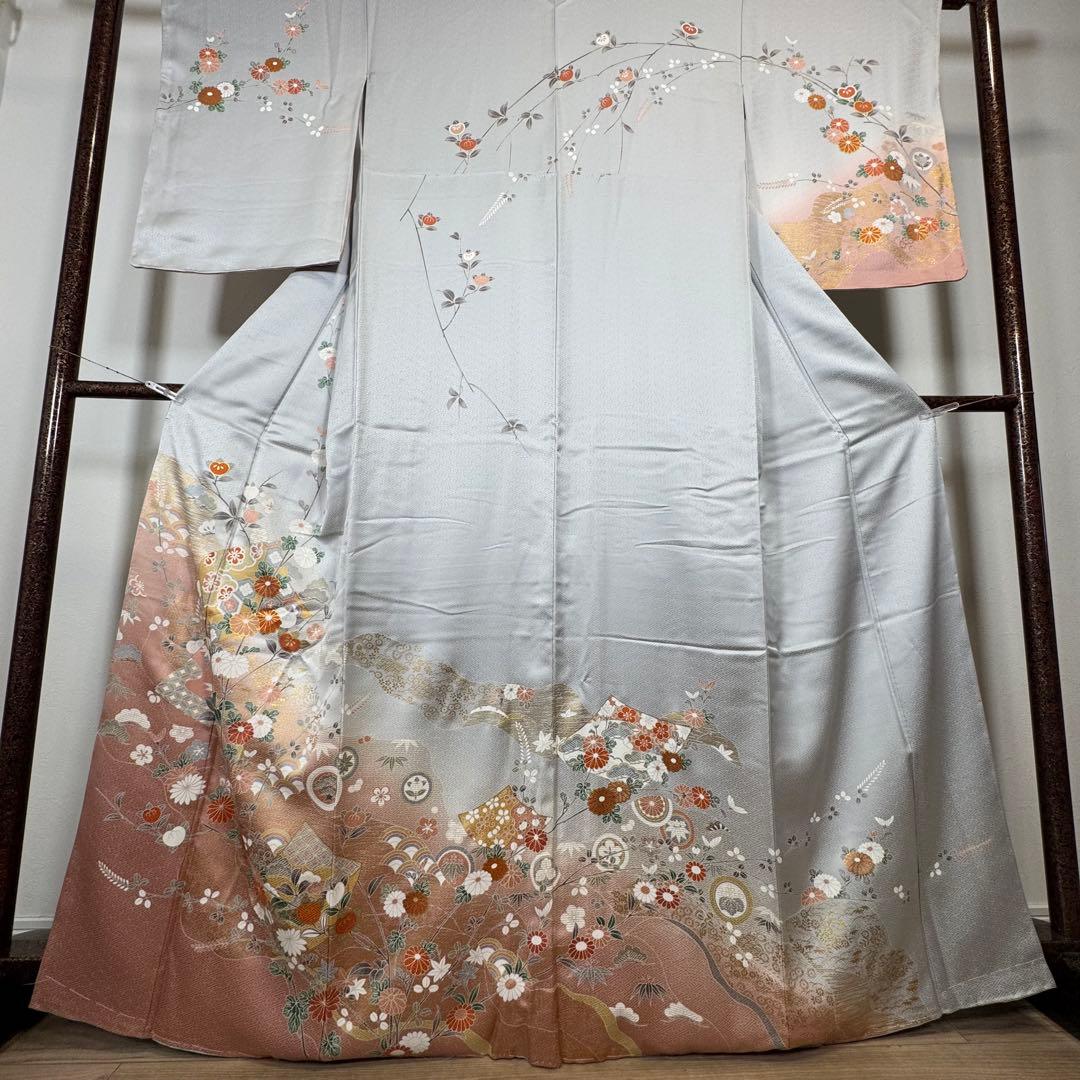 しつけ付　正絹　袷　現代　広襟　高級　訪問着　着物　着丈169 シルバー　光沢