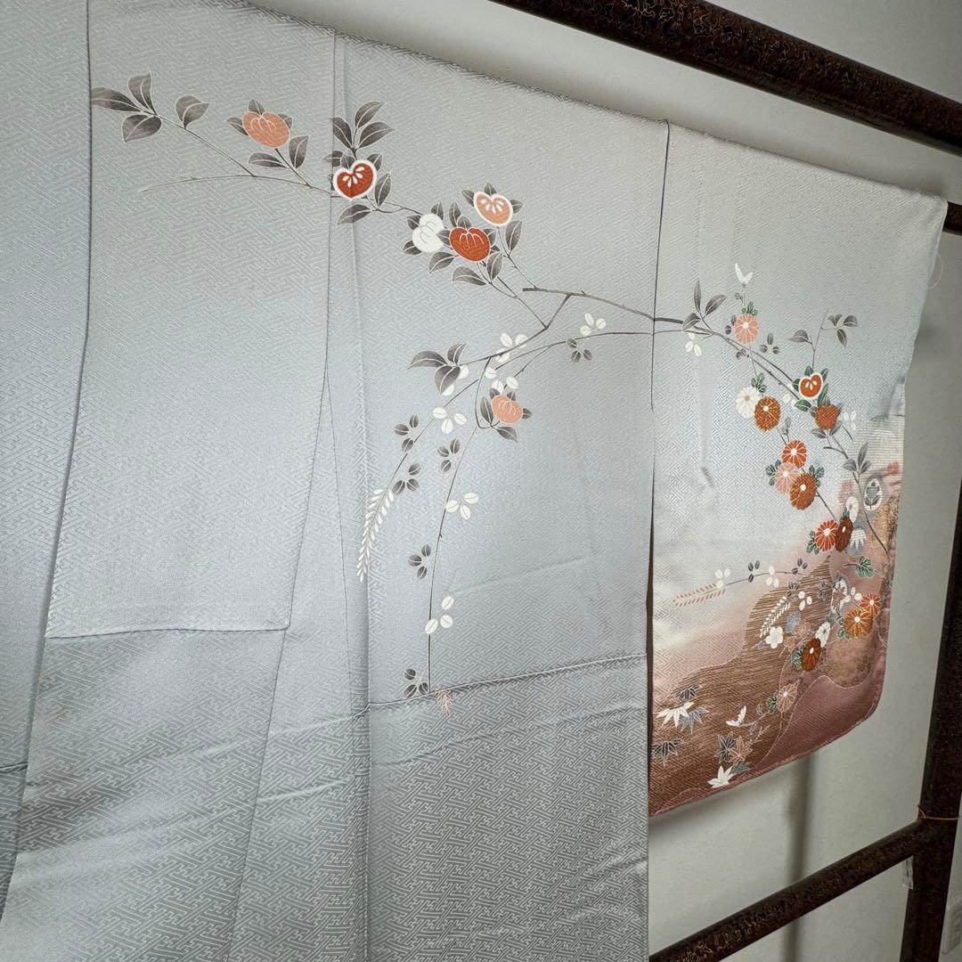 しつけ付　正絹　袷　現代　広襟　高級　訪問着　着物　着丈169 シルバー　光沢