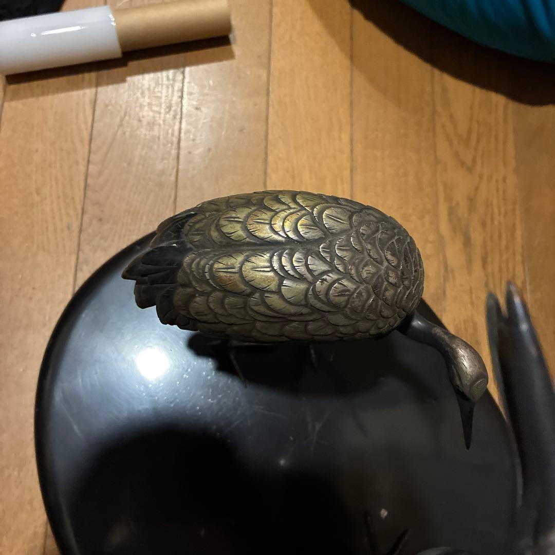 骨董品、縁起物鶴　美術工芸品　古銅色分け青銅　鎌倉山の旧家から出ました