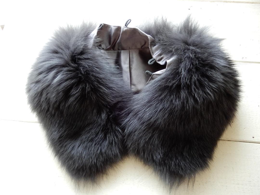 モンリーラス☆ステンカラーコートMサイズ(ブルーフォックス襟付き)グレー