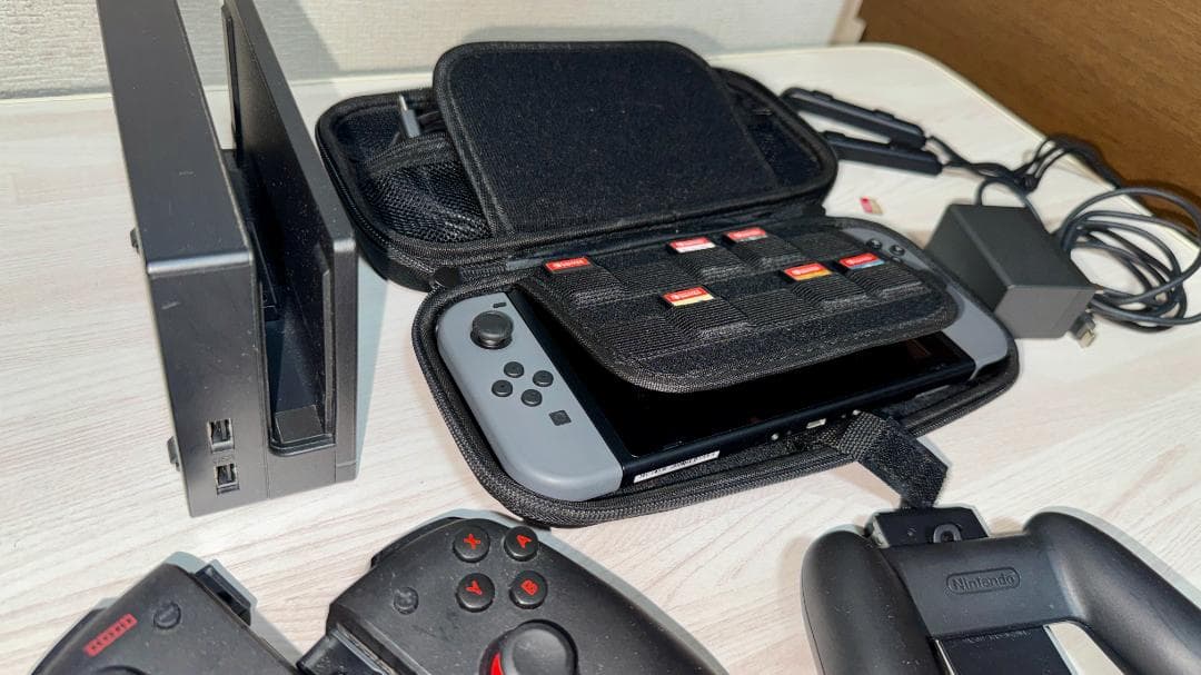 Nintendo Switch 本体＋ゲームセット＋アクセセリー