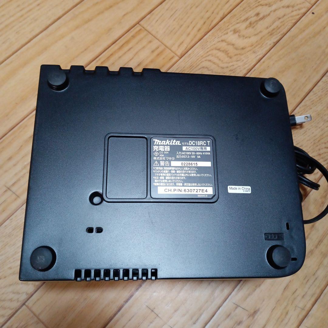 マキタ18V充電式クリーナCL180FD 純正バッテリー、充電器、サイクロン付