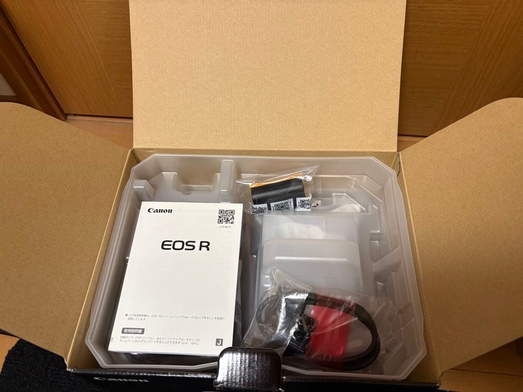 Canon EOS R ミラーレス一眼 ボディ
