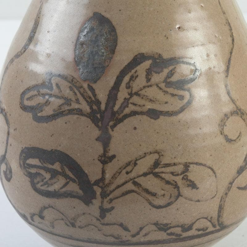 中国美術　磁州窯　鉄絵　魚藻文瓶　V　9366