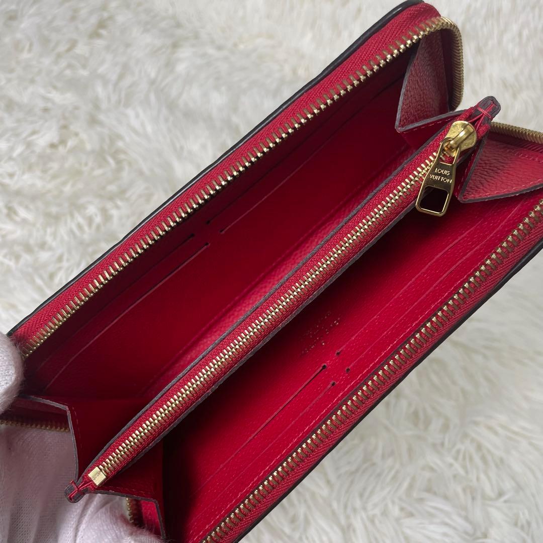 美品 LOUIS VUITTON ルイヴィトン 赤 モノグラムエンボス 長財布
