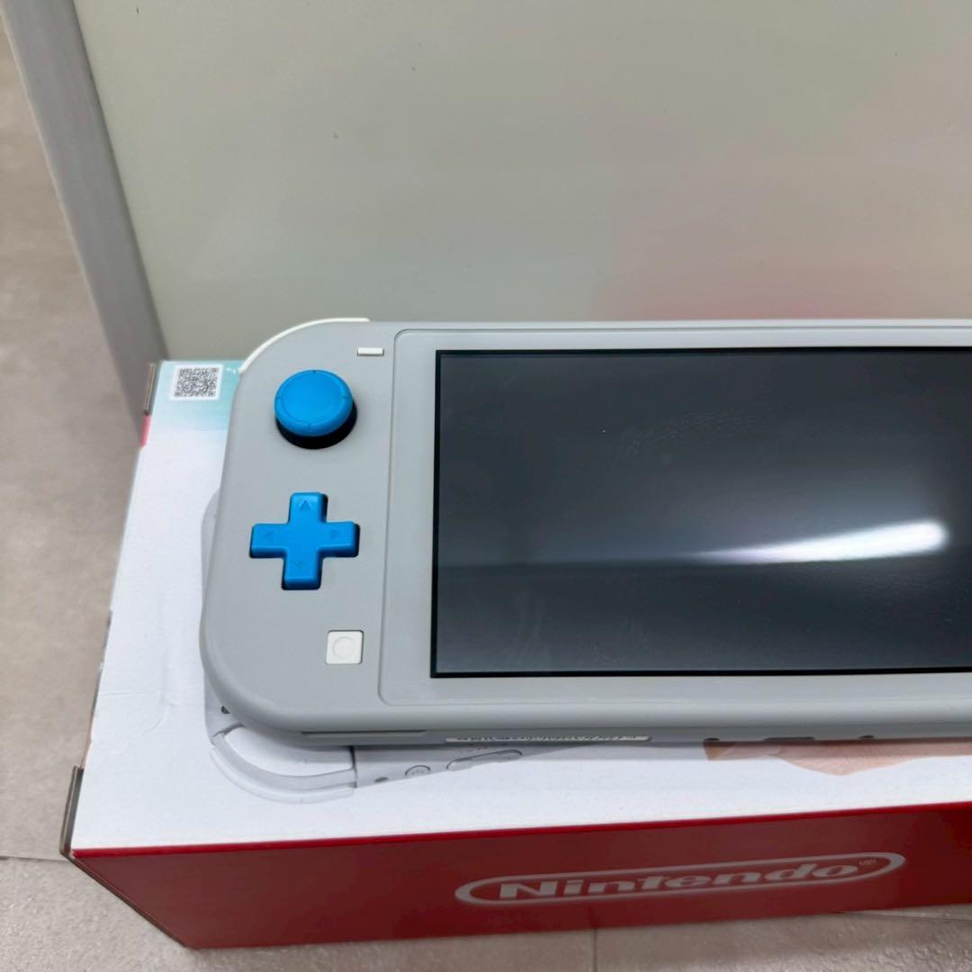 ニンテンドー スイッチライト 本体 ザシアン・ザマゼンタ