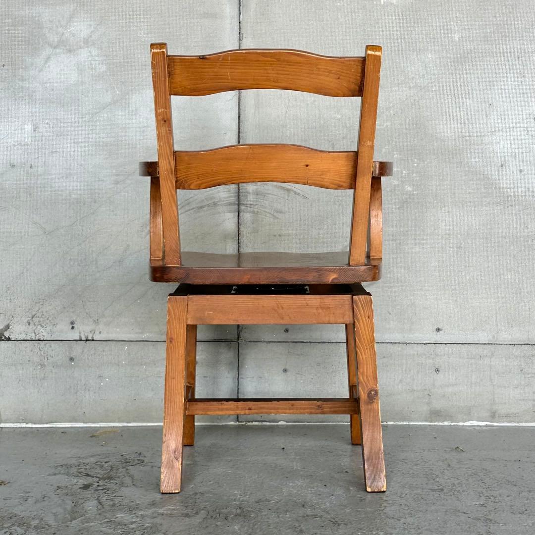 ✦昭和レトロ✦ 木製アームチェア｜無垢材 ヴィンテージ椅子 回転式 カフェ什器