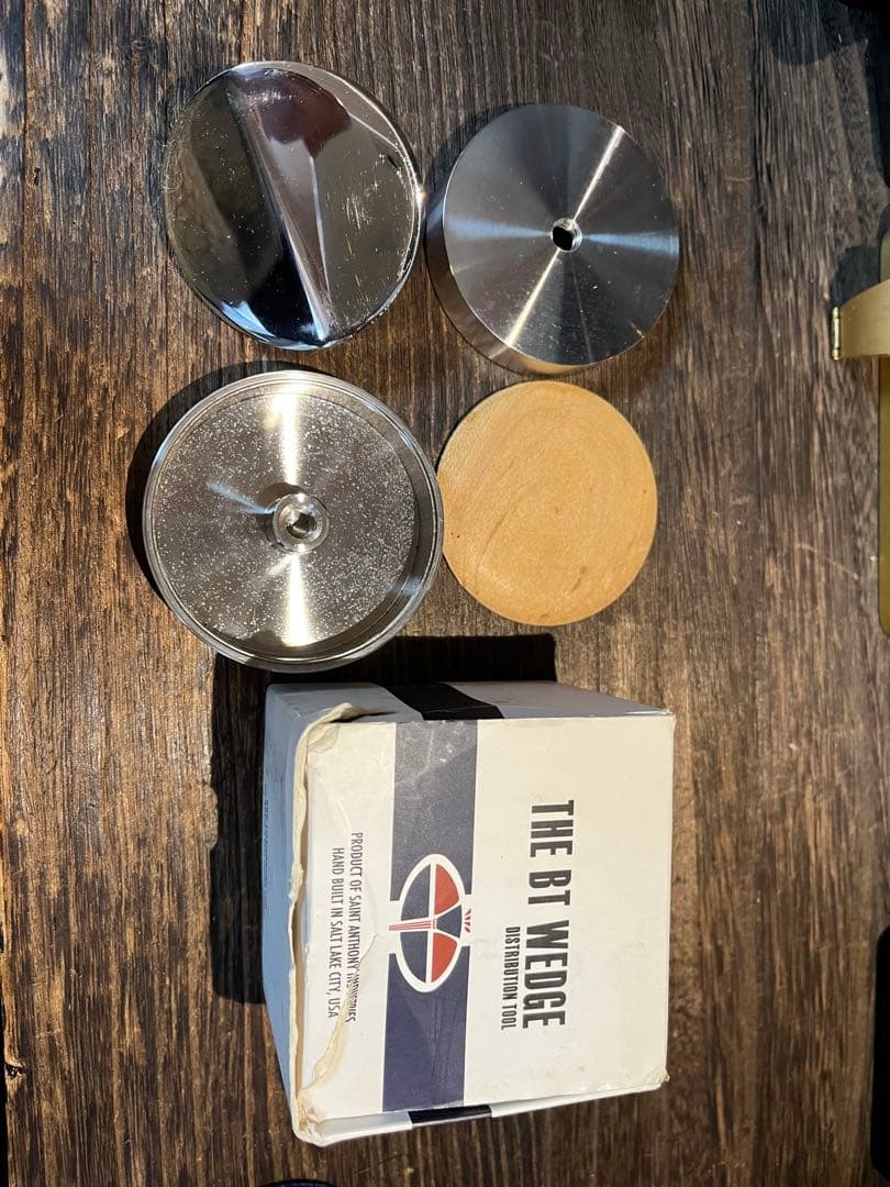 saint anthony ディストリビューション