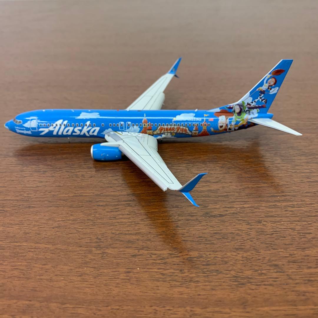 ❶　1/200　アラスカ航空 B737-800 N537AS トイストーリー塗装