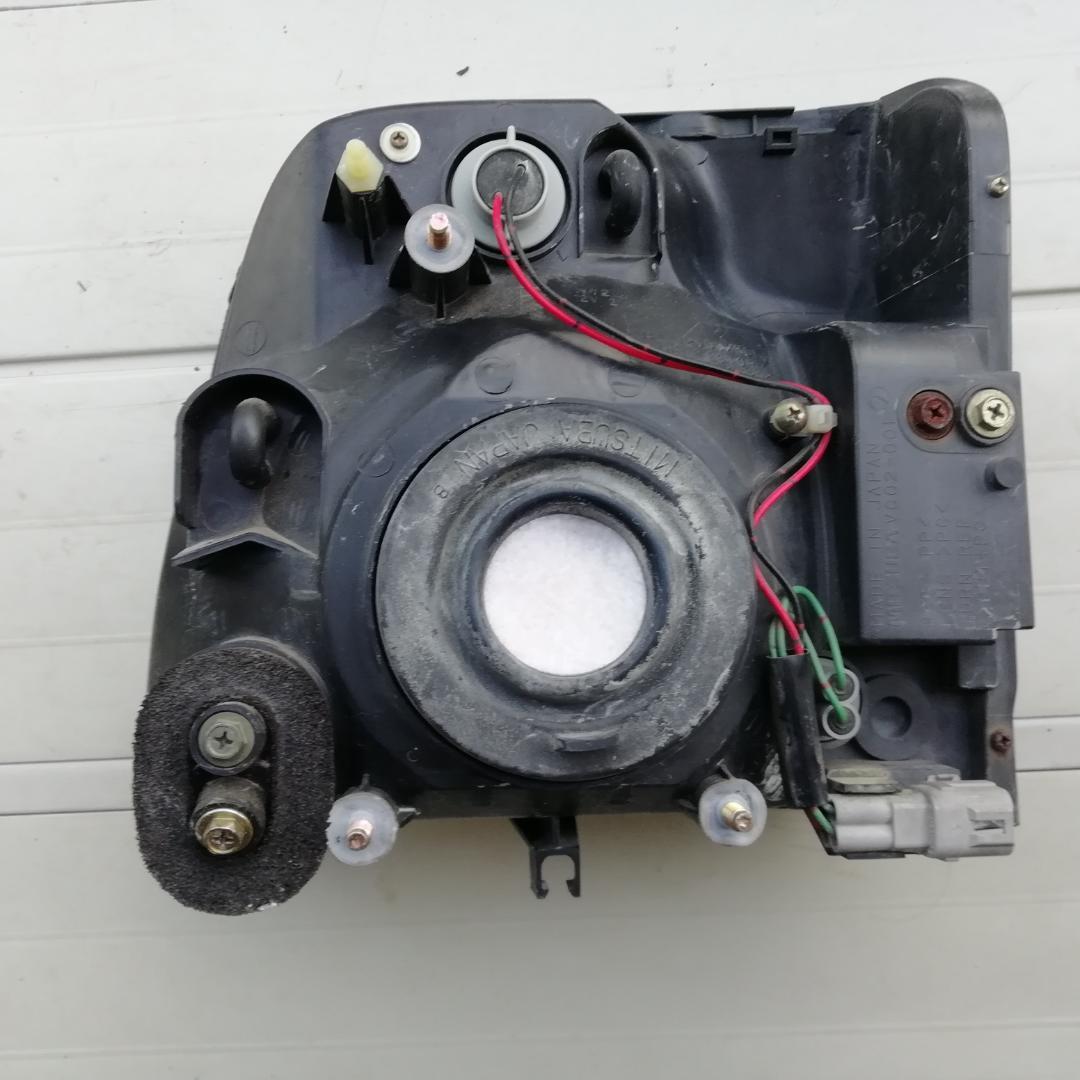 TT2 TT1 　サンバー ヘッドライト 左右 MITSUBA 　レベなし