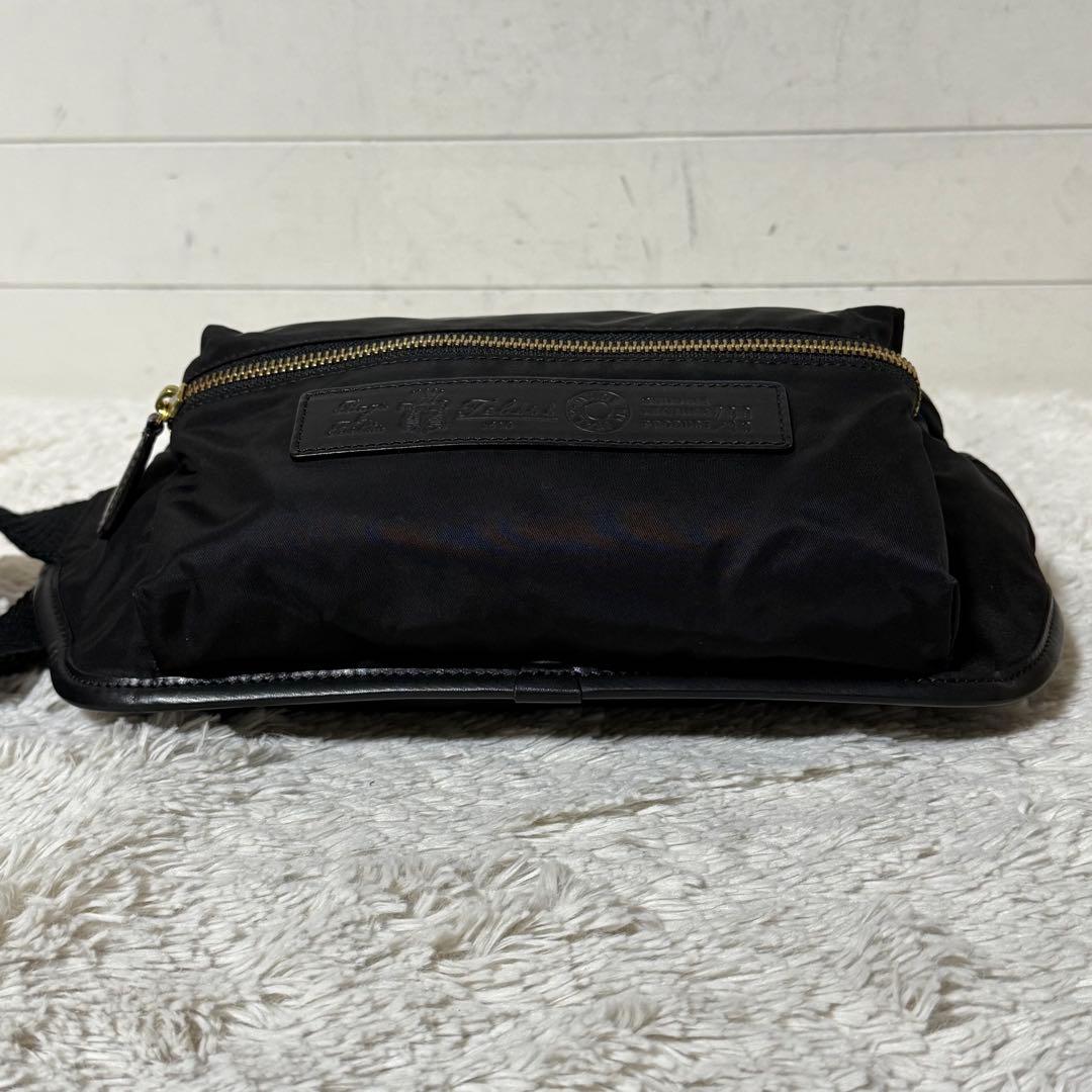⭐️新品未使用⭐️　felisi 799　ウエストバッグ　ナイロン×レザー　ブラック
