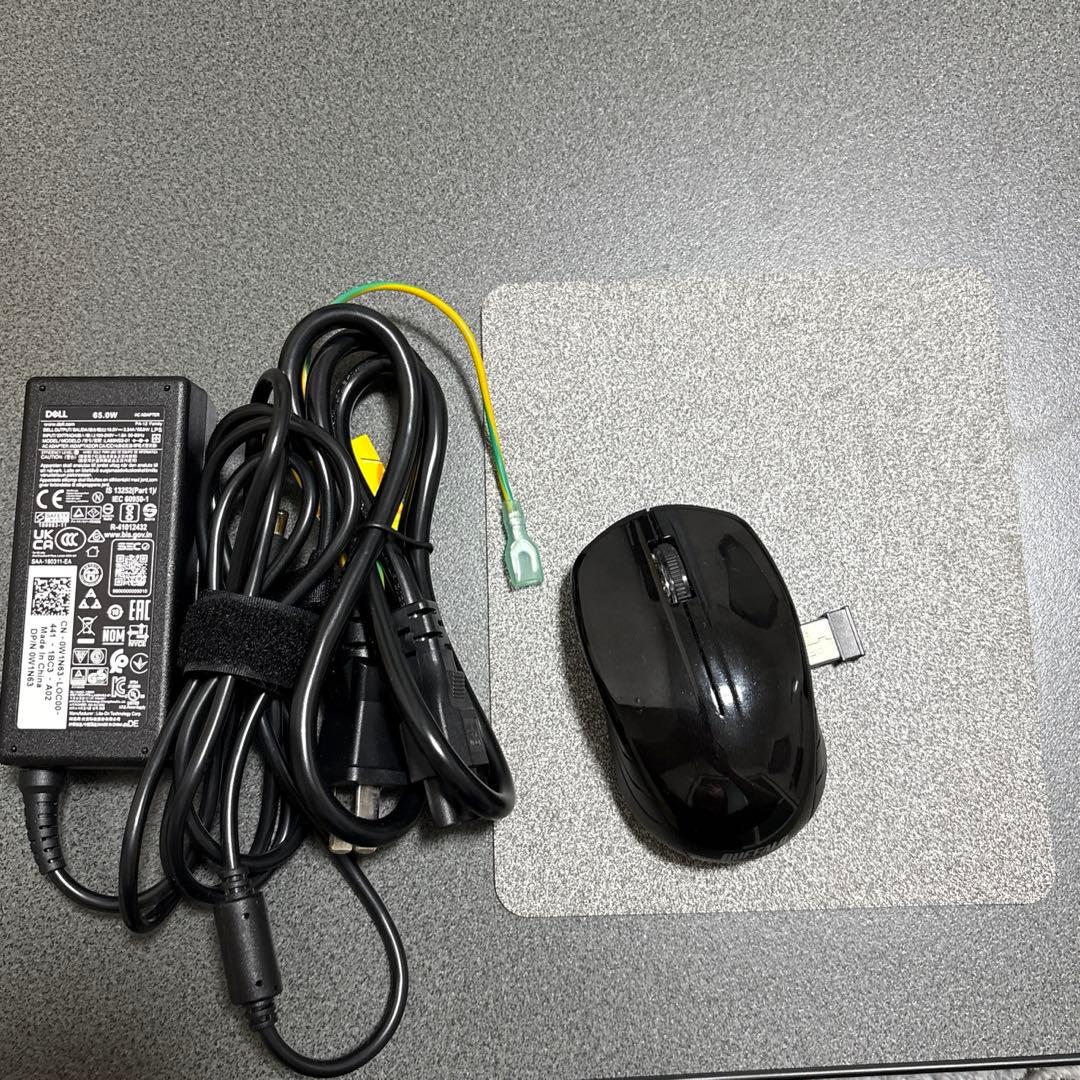 Dell Inspiron 15 3520ノートPC