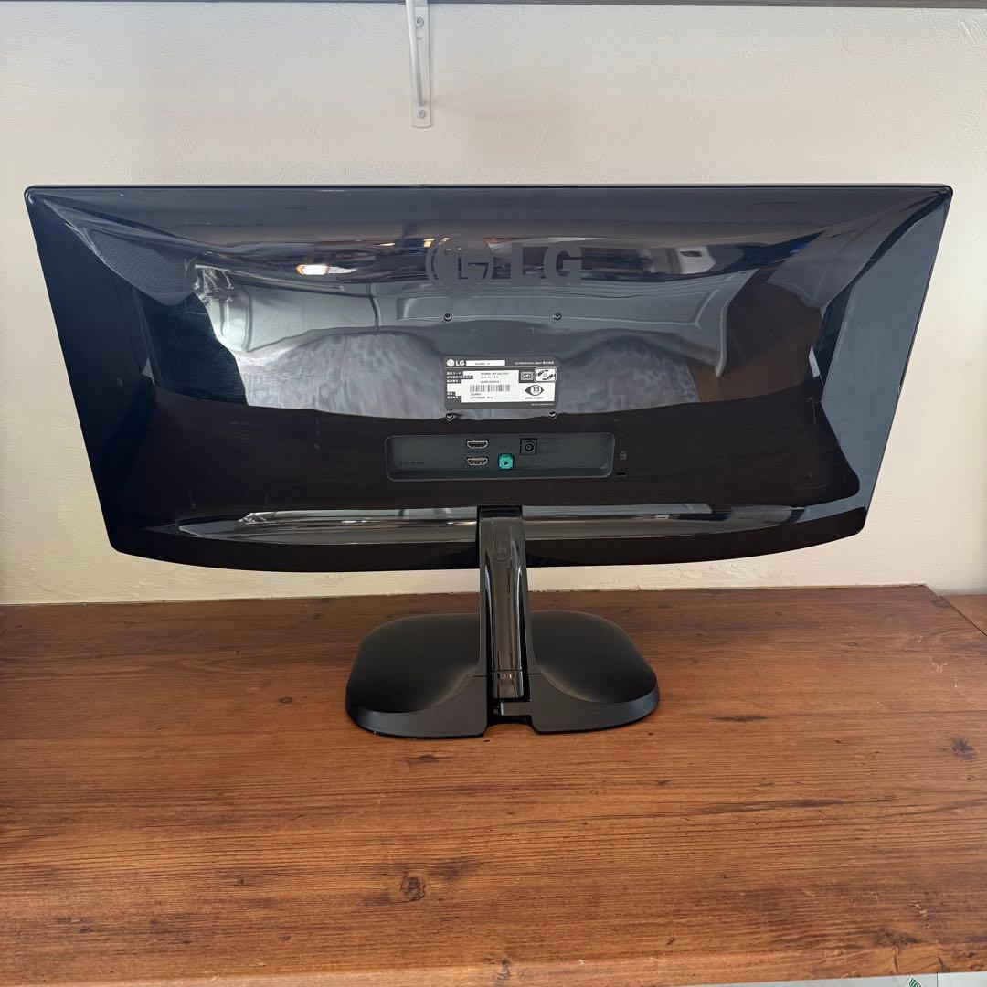 LG製ウルトラワイドモニター