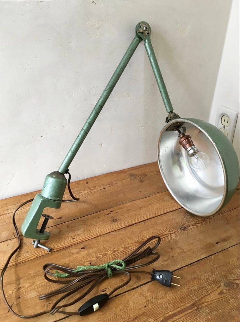 ダ*ン様 フランスデスクランプ