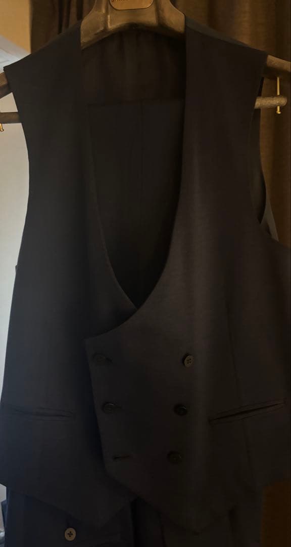 Delta　Sciamat ネイビー　3ピース　スーツ